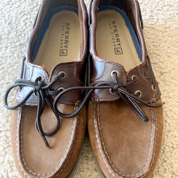 sperry leeward 2 eye brown buck